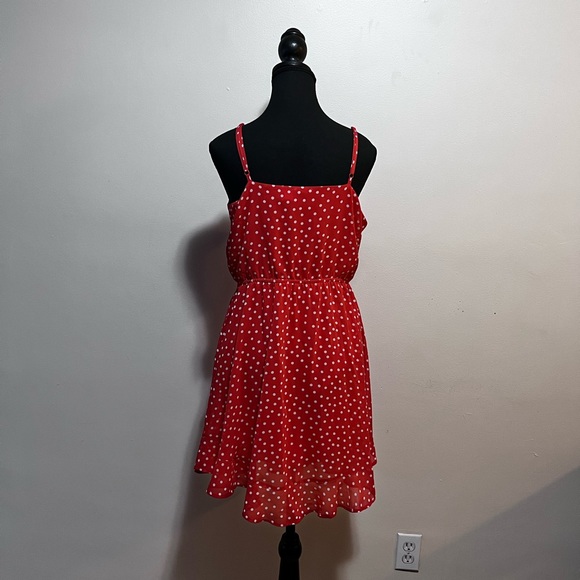 Divided Red polkadot dress - Picture 3 of 3